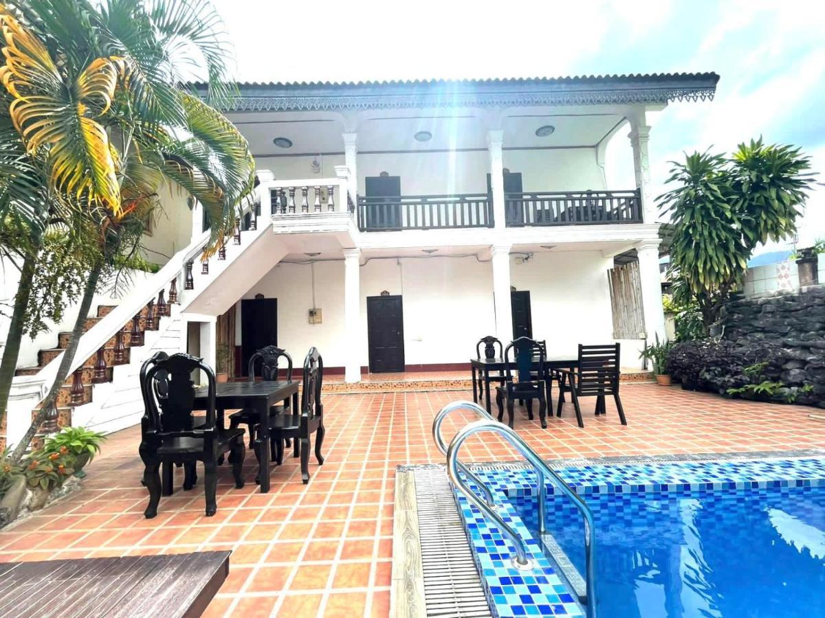 Suntara Vang Vieng Hotel Buitenkant foto